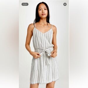NWT $168 Splendid Bungalow White/Grey Stripe Mini Dress in Medium
